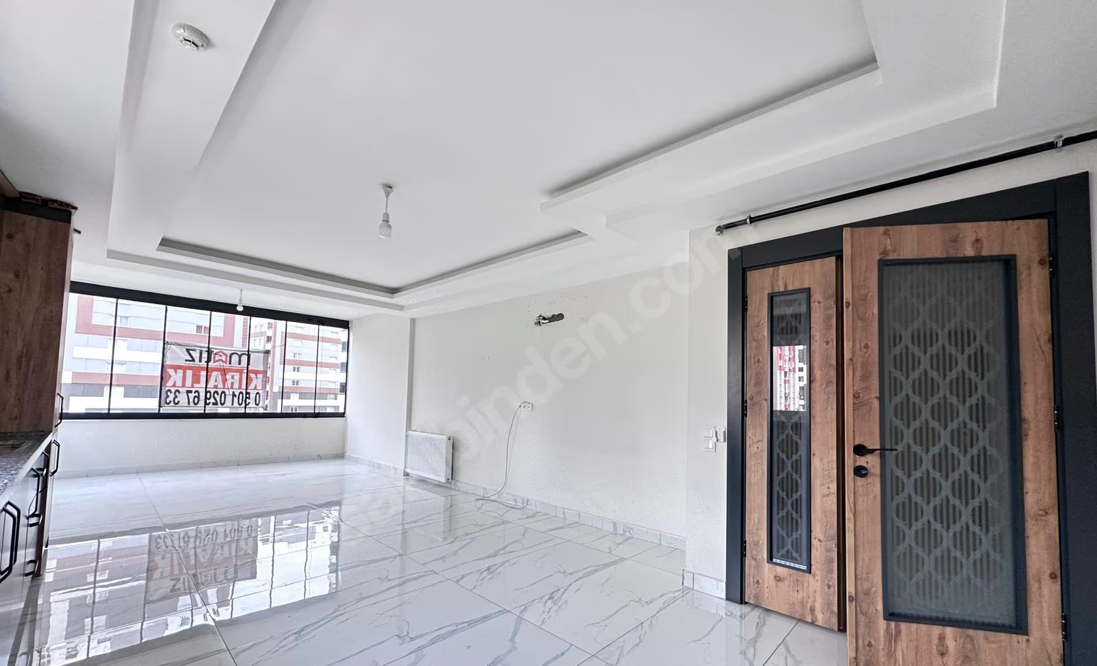Mersin Mezitli Akdeniz Mahallesi 3+1 155 m² Doğalgaz Kombili Kiralık Daire