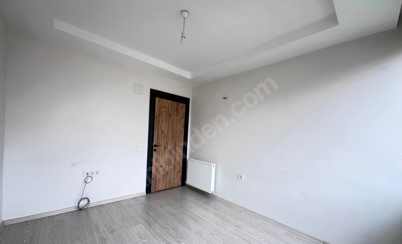 Mersin Mezitli Akdeniz Mahallesi 3+1 155 m² Doğalgaz Kombili Kiralık Daire