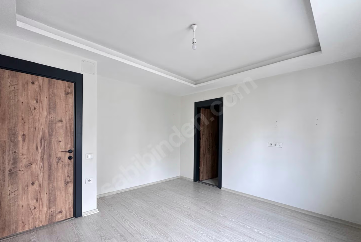 Mersin Mezitli Akdeniz Mahallesi 3+1 155 m² Doğalgaz Kombili Kiralık Daire