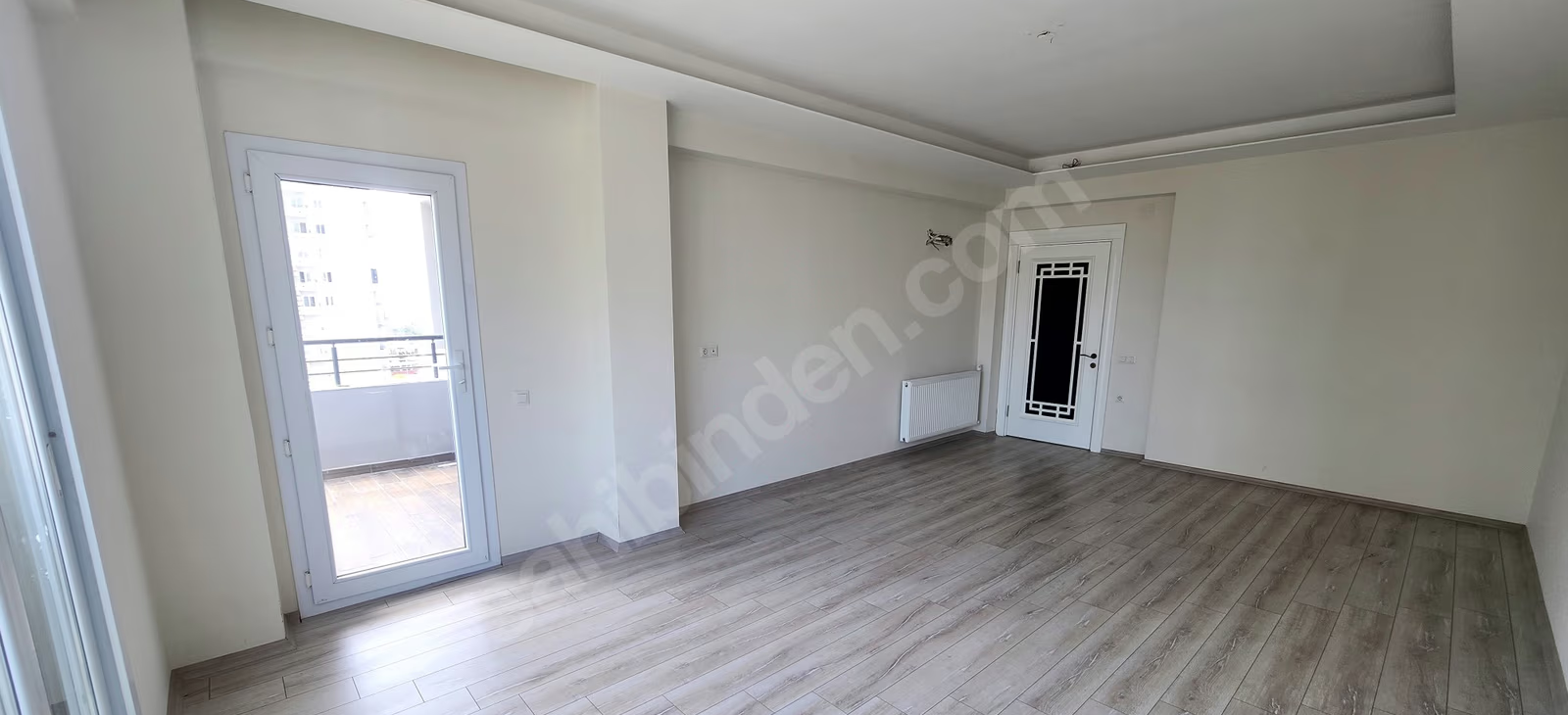Mersin Mezitli Akdeniz Mahallesi 4+1 185 m² Doğalgaz Kombili Kiralık Daire