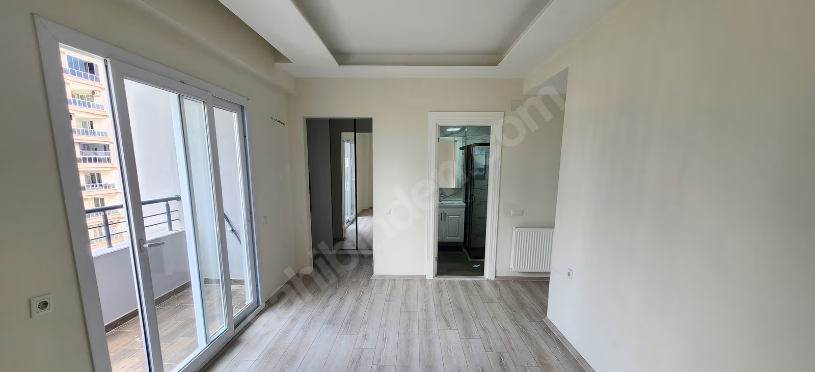 Mersin Mezitli Akdeniz Mahallesi 4+1 185 m² Doğalgaz Kombili Kiralık Daire