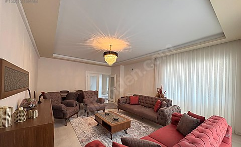 Mersin Mezitli Akdeniz Mahallesi 4+1 210 m² Doğalgaz Kombili Satılık Daire