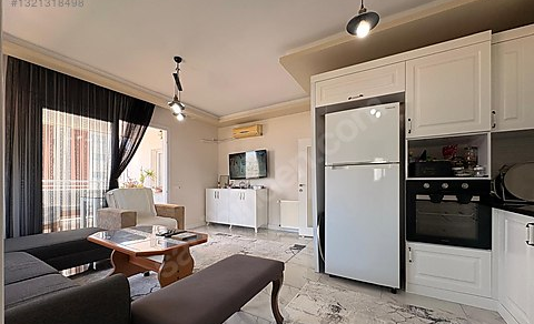 Mersin Mezitli Akdeniz Mahallesi 4+1 210 m² Doğalgaz Kombili Satılık Daire