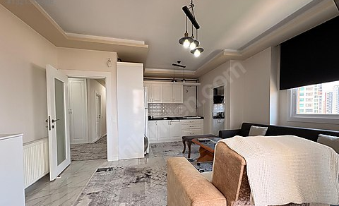 Mersin Mezitli Akdeniz Mahallesi 4+1 210 m² Doğalgaz Kombili Satılık Daire