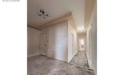 Mersin Mezitli Akdeniz Mahallesi 4+1 210 m² Doğalgaz Kombili Satılık Daire