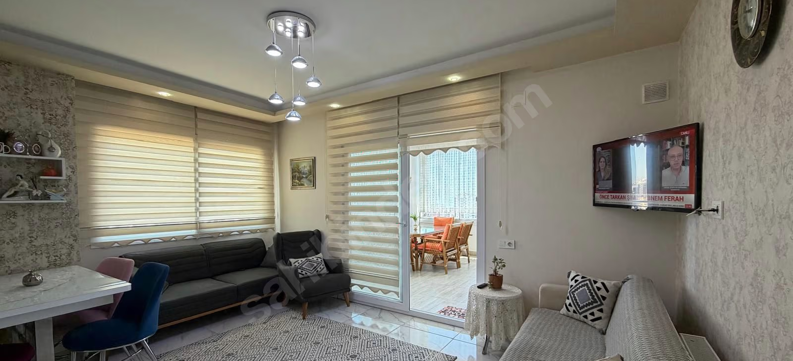 Mersin Mezitli Akdeniz Mahallesi 4+1 220 m² Doğalgaz Kombili Satılık Daire