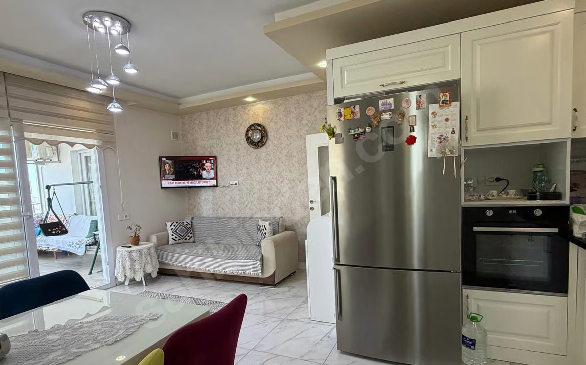 Mersin Mezitli Akdeniz Mahallesi 4+1 220 m² Doğalgaz Kombili Satılık Daire