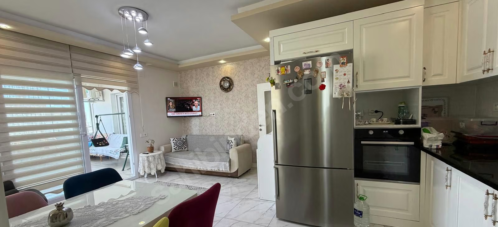 Mersin Mezitli Akdeniz Mahallesi 4+1 220 m² Doğalgaz Kombili Satılık Daire
