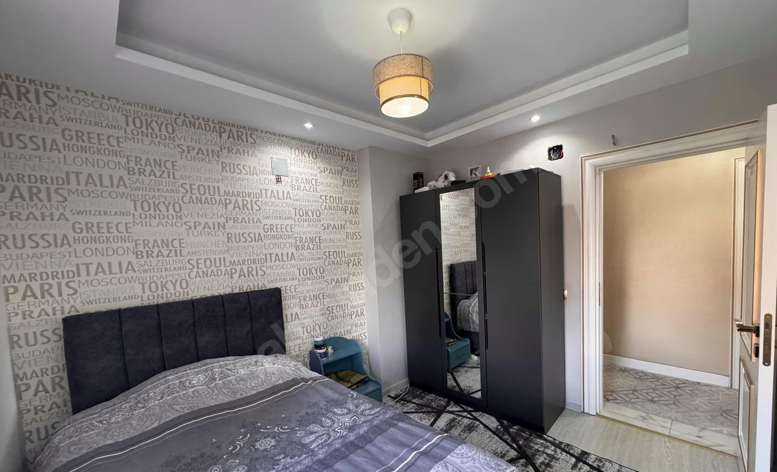 Mersin Mezitli Akdeniz Mahallesi 4+1 220 m² Doğalgaz Kombili Satılık Daire