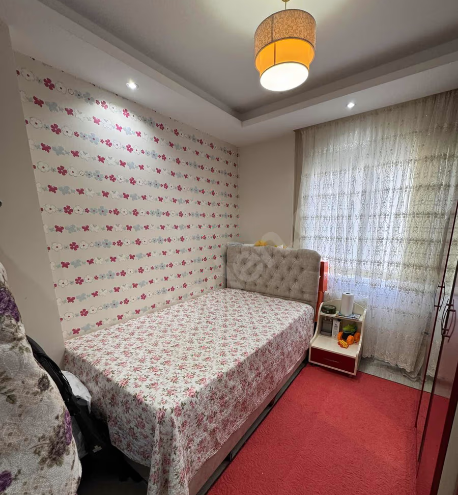 Mersin Mezitli Akdeniz Mahallesi 4+1 220 m² Doğalgaz Kombili Satılık Daire