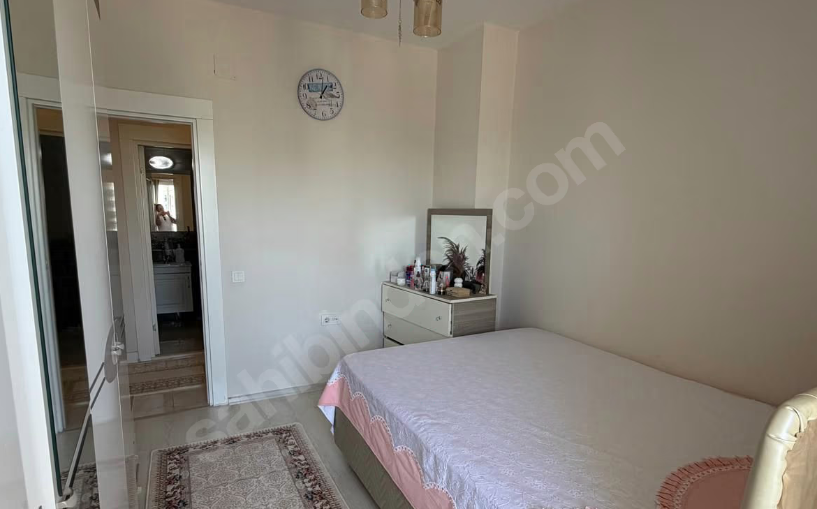Mersin Mezitli Akdeniz Mahallesi 4+1 220 m² Doğalgaz Kombili Satılık Daire
