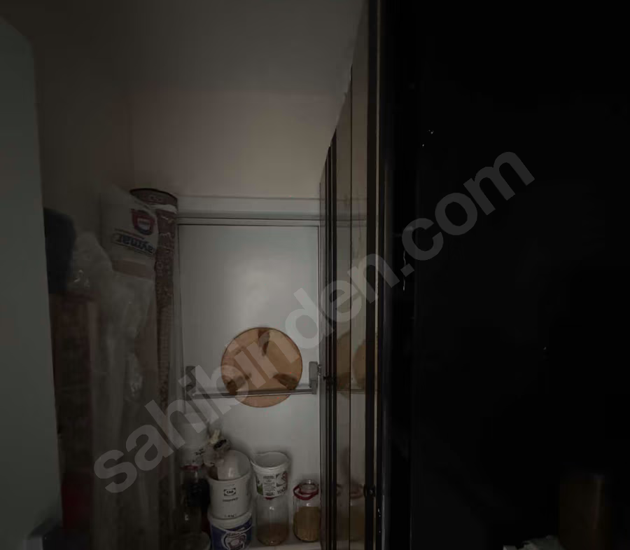 Mersin Mezitli Akdeniz Mahallesi 4+1 220 m² Doğalgaz Kombili Satılık Daire