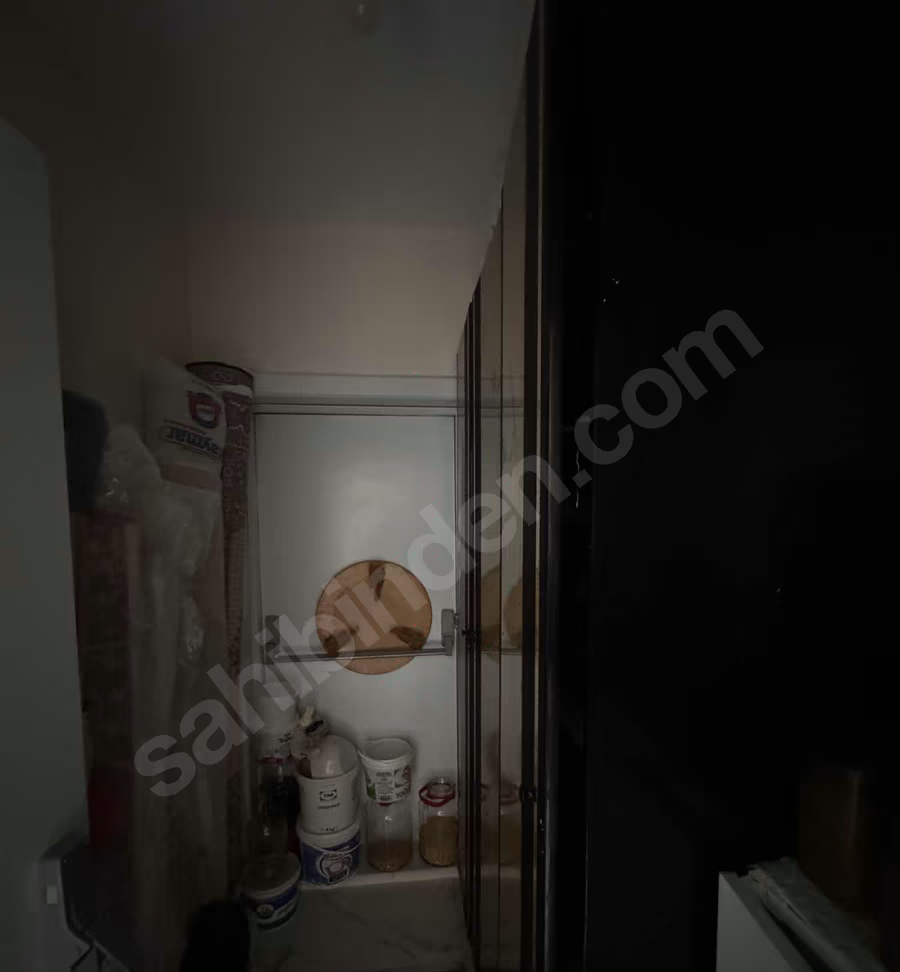 Mersin Mezitli Akdeniz Mahallesi 4+1 220 m² Doğalgaz Kombili Satılık Daire