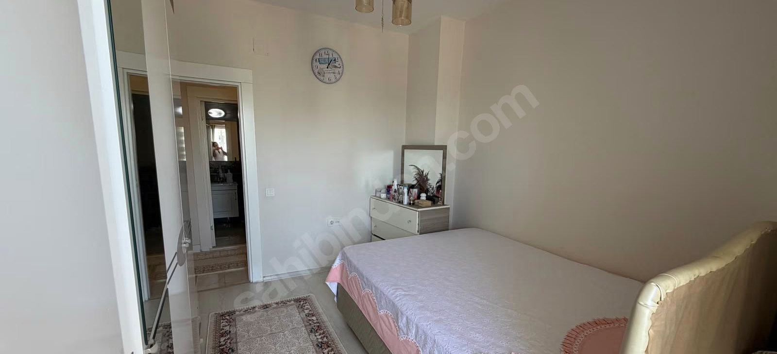 Mersin Mezitli Akdeniz Mahallesi 4+1 220 m² Doğalgaz Kombili Satılık Daire