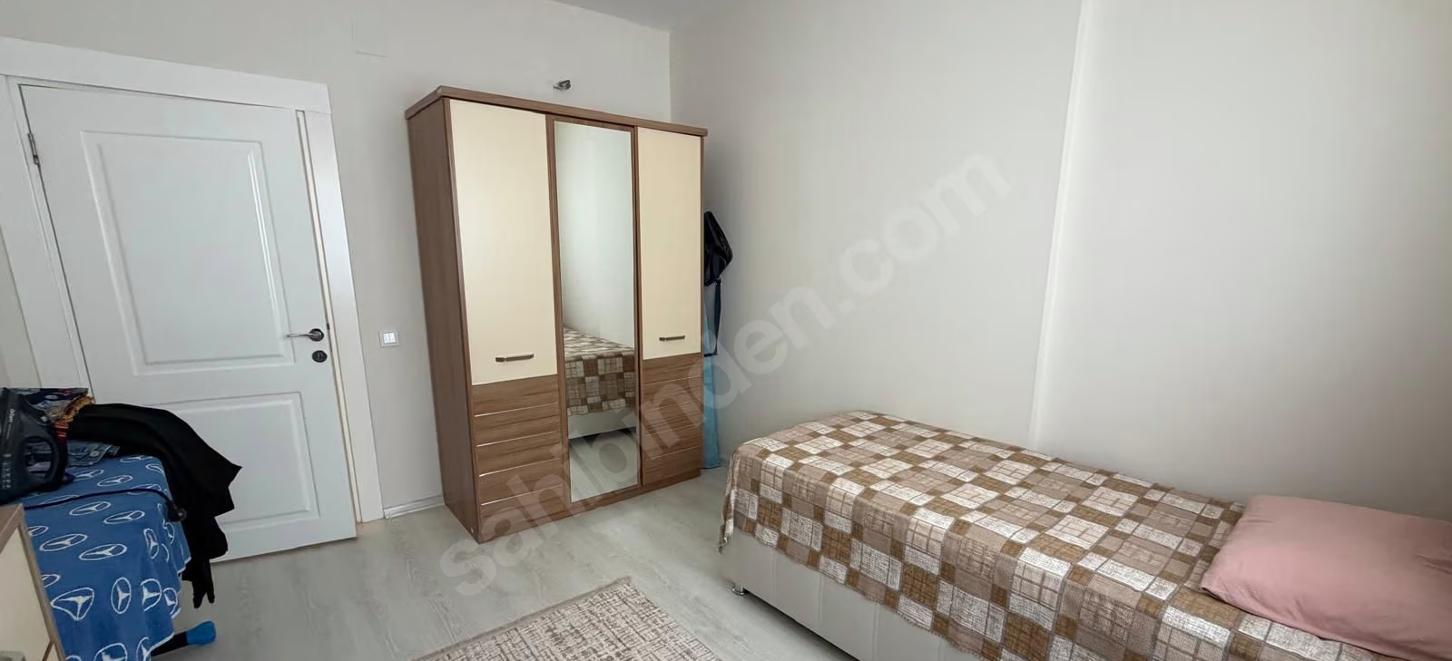 Mersin Mezitli Akdeniz Mahallesi 4+1 220 m² Doğalgaz Kombili Satılık Daire