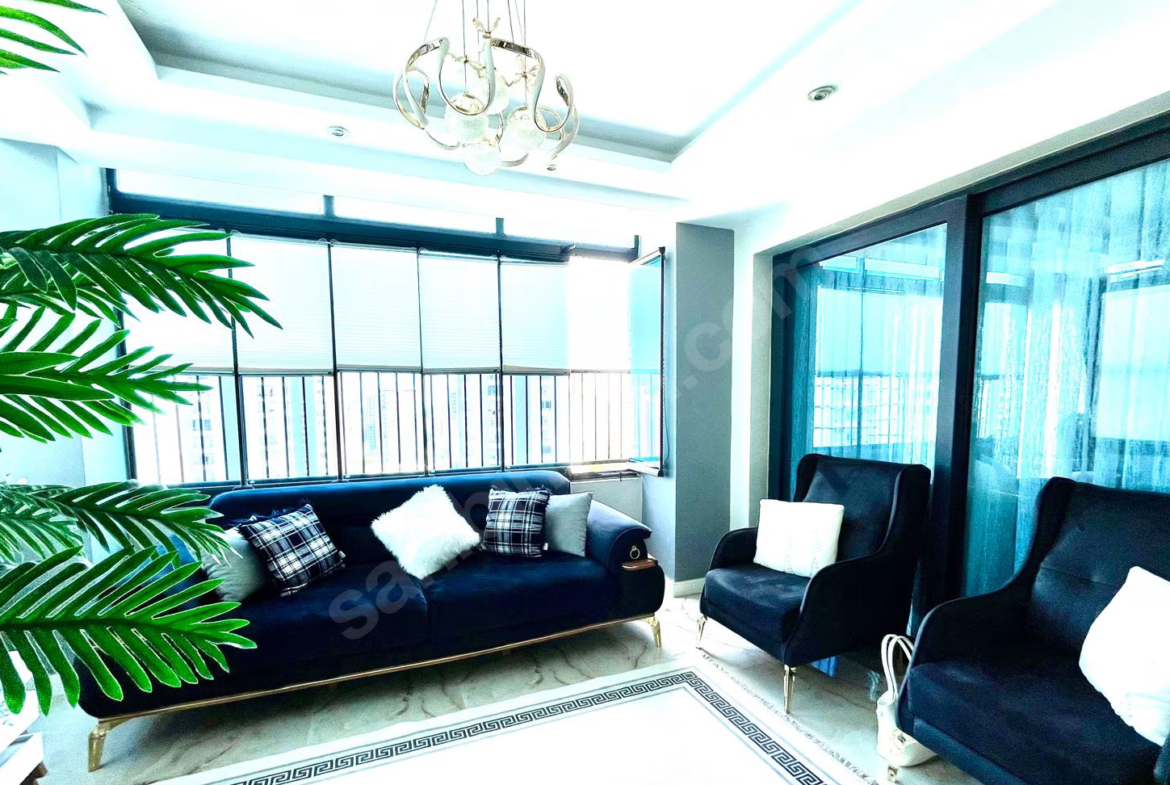 Mersin Mezitli Akdeniz Mahallesi 4+1 250 m² Doğalgaz Kombili Satılık Daire