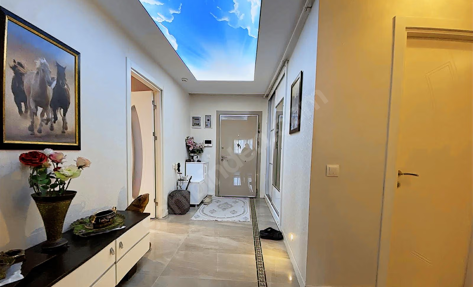 Mersin Mezitli Akdeniz Mahallesi 4+1 260 m² Doğalgaz Kombili Satılık Daire