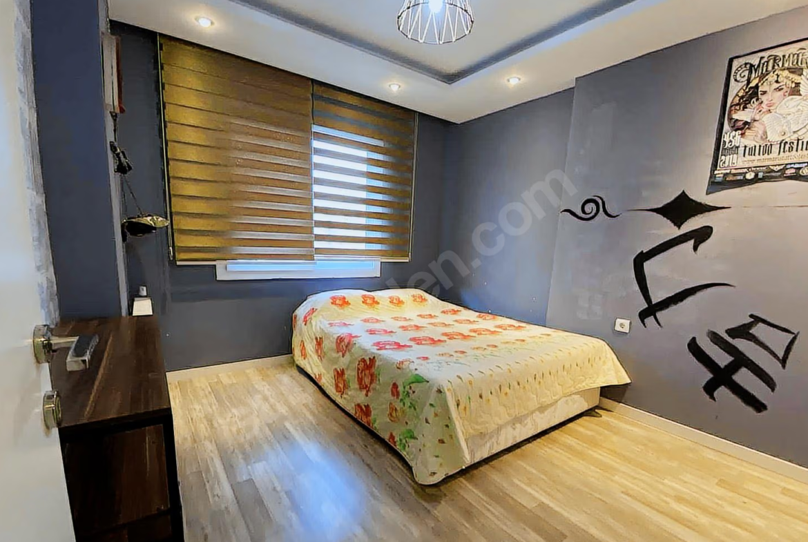 Mersin Mezitli Akdeniz Mahallesi 4+1 260 m² Doğalgaz Kombili Satılık Daire