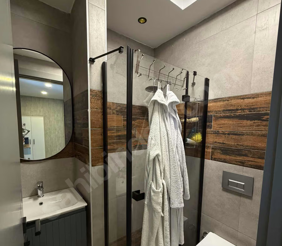 Mersin Mezitli Cumhuriyet Mahallesi 4+1 250 m² Yerden Isıtma Satılık Daire