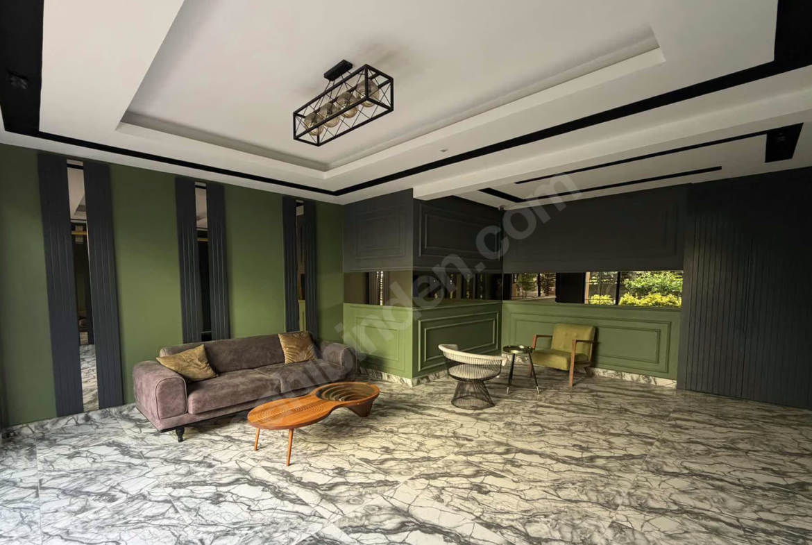Mersin Mezitli Cumhuriyet Mahallesi 4+1 250 m² Yerden Isıtma Satılık Daire