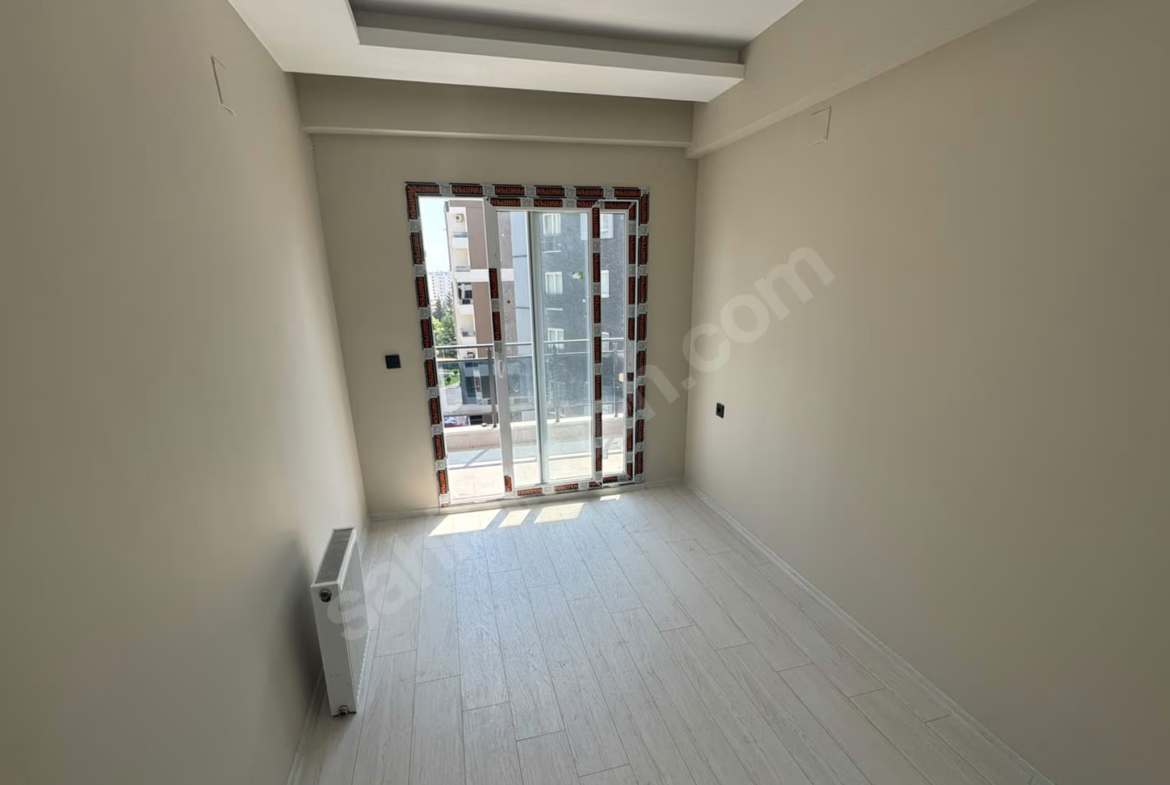 Mersin Mezitli Davultepe Mahallesi 2+1 95 m² Doğalgaz Kombili Satılık Daire