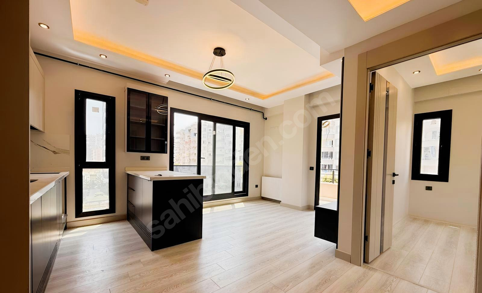 Mersin Mezitli Deniz Mahallesi 1+1 55 m² Doğalgaz Kombili Satılık Daire 1 Mersin Mezitli Deniz Mahallesi 1+1 55 m² Doğalgaz Kombili Satılık Daire