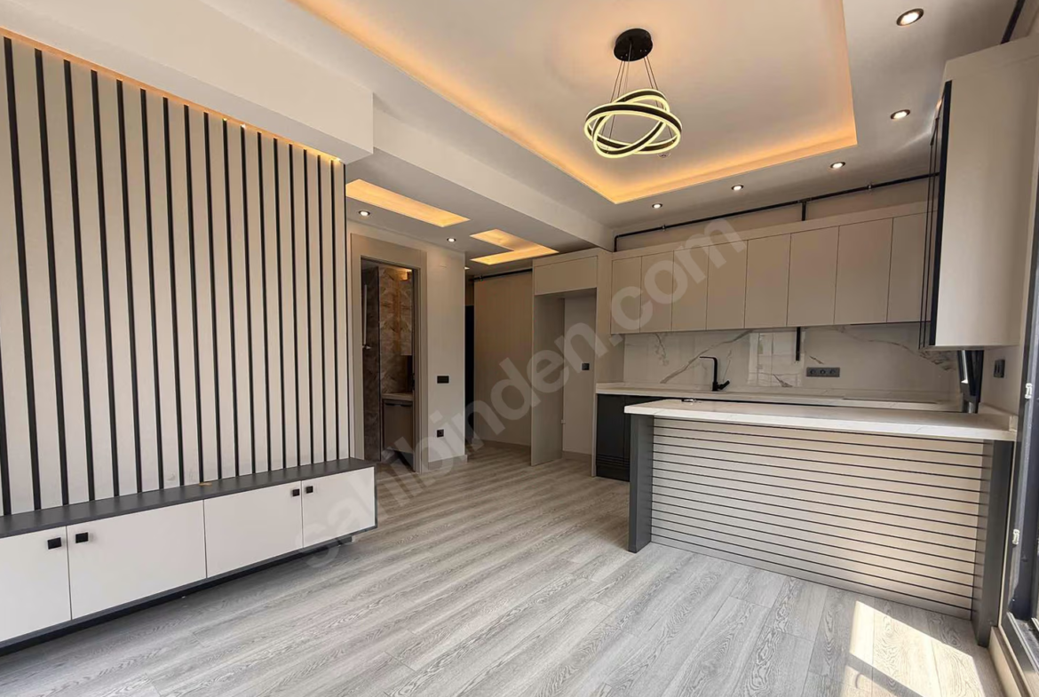 Mersin Mezitli Deniz Mahallesi 1+1 55 m² Doğalgaz Kombili Satılık Daire