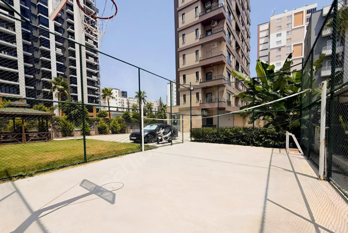 Mersin Mezitli Deniz Mahallesi 1+1 55 m² Doğalgaz Kombili Satılık Daire