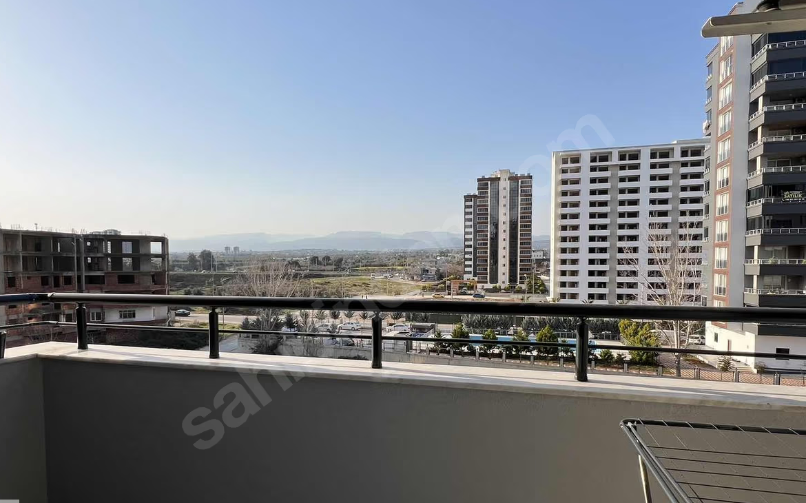 Mersin Mezitli Deniz Mahallesi 1+1 55 m² Klima Kiralık Daire