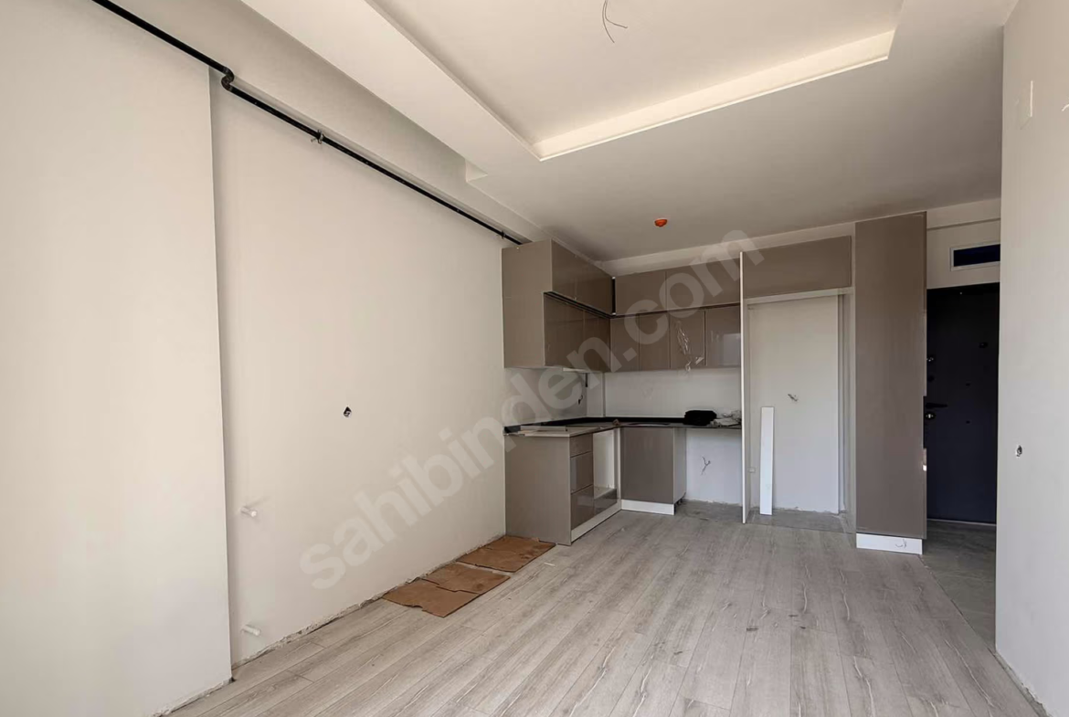 Mersin Mezitli Deniz Mahallesi 1+1 60 m² Klima Satılık Daire