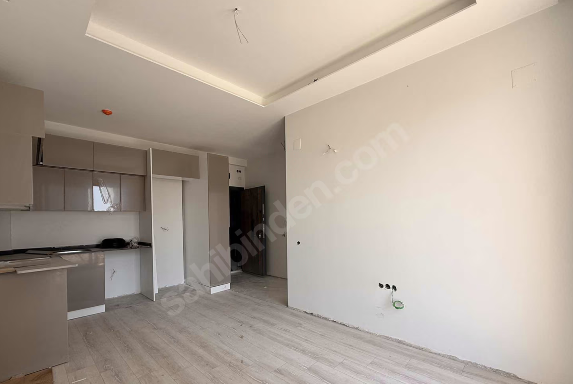 Mersin Mezitli Deniz Mahallesi 1+1 60 m² Klima Satılık Daire