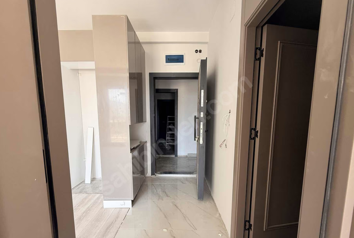 Mersin Mezitli Deniz Mahallesi 1+1 60 m² Klima Satılık Daire
