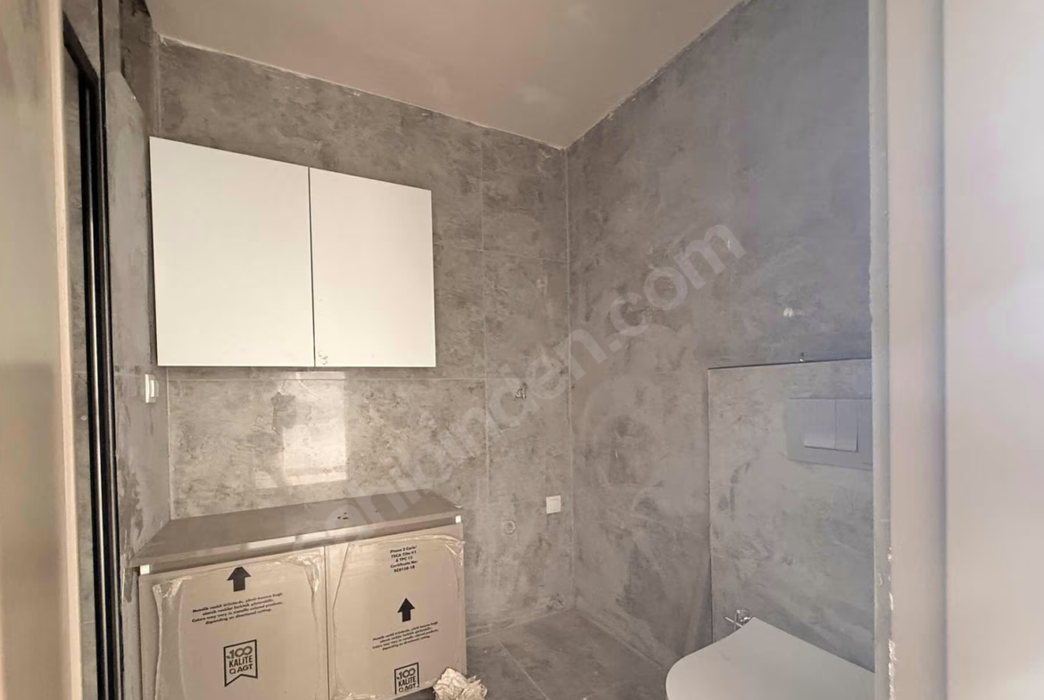 Mersin Mezitli Deniz Mahallesi 1+1 60 m² Klima Satılık Daire