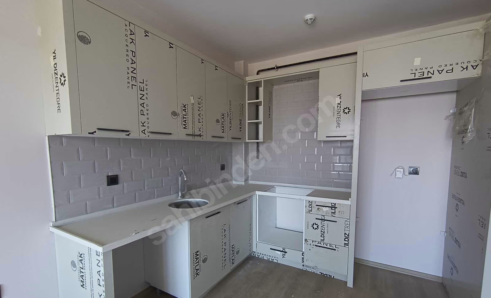 Mersin Mezitli Deniz Mahallesi 1+1 65 m² Doğalgaz Kombili Satılık Daire 5 Mersin Mezitli Deniz Mahallesi 1+1 65 m² Doğalgaz Kombili Satılık Daire
