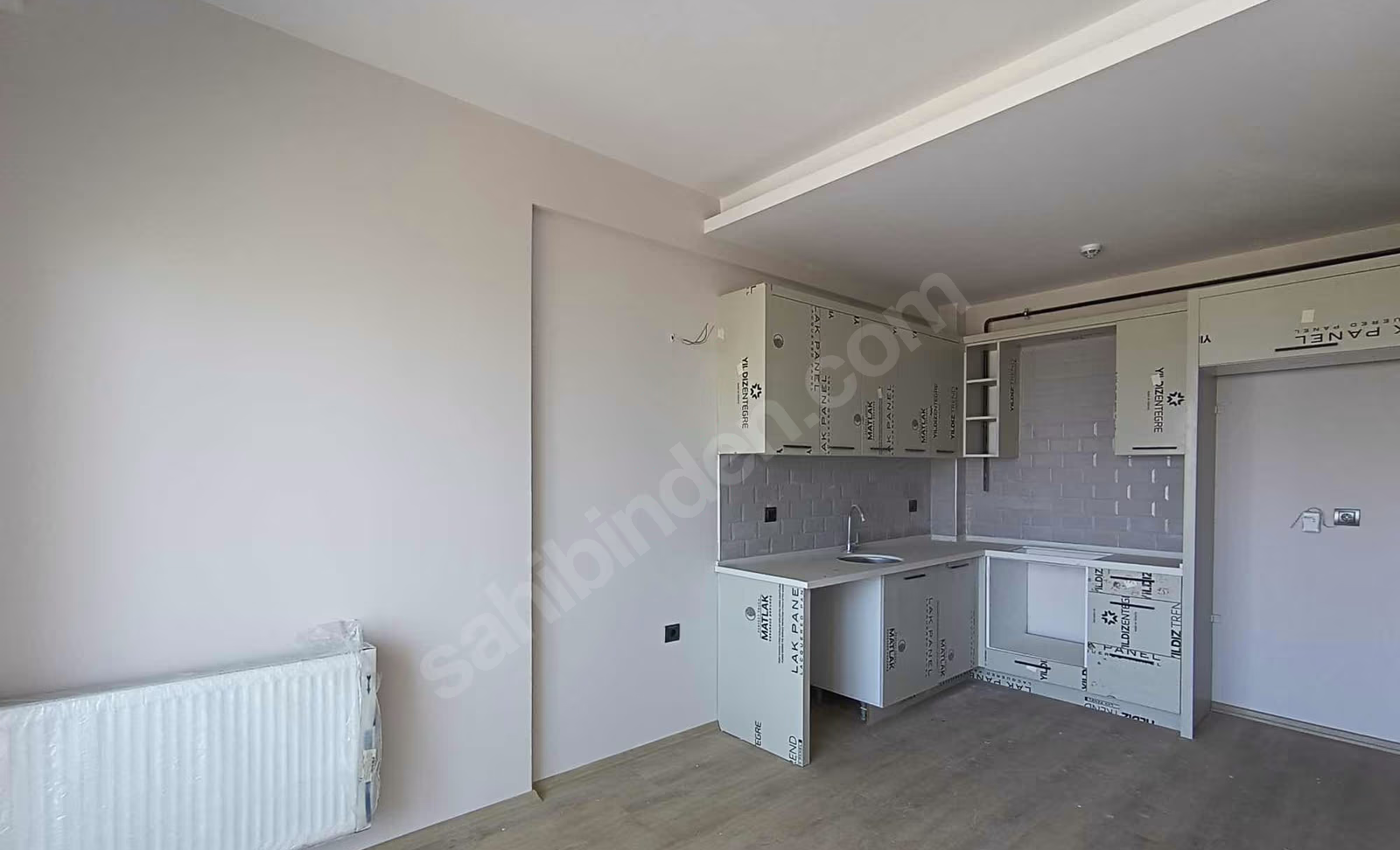 Mersin Mezitli Deniz Mahallesi 1+1 65 m² Doğalgaz Kombili Satılık Daire 6 Mersin Mezitli Deniz Mahallesi 1+1 65 m² Doğalgaz Kombili Satılık Daire