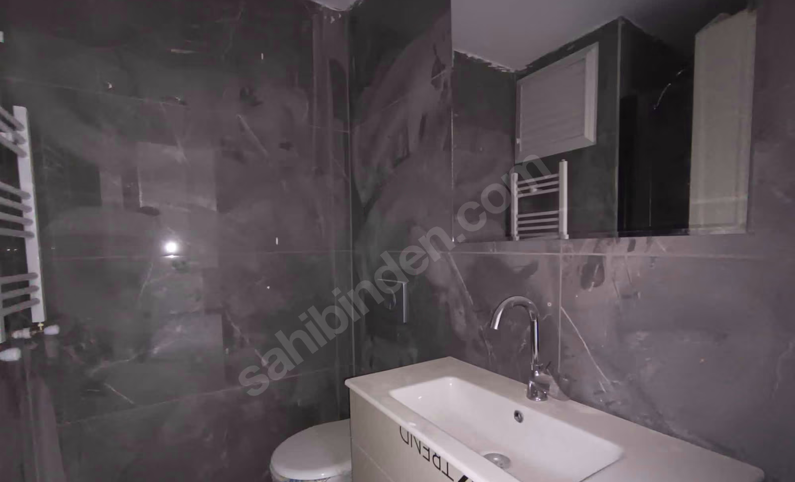 Mersin Mezitli Deniz Mahallesi 1+1 65 m² Doğalgaz Kombili Satılık Daire 8 Mersin Mezitli Deniz Mahallesi 1+1 65 m² Doğalgaz Kombili Satılık Daire