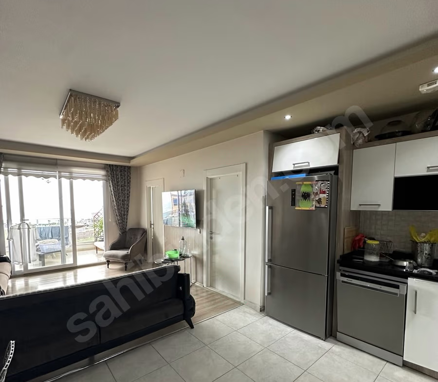 Mersin Mezitli Deniz Mahallesi 1+1 70 m² Doğalgaz Kombili Satılık Daire