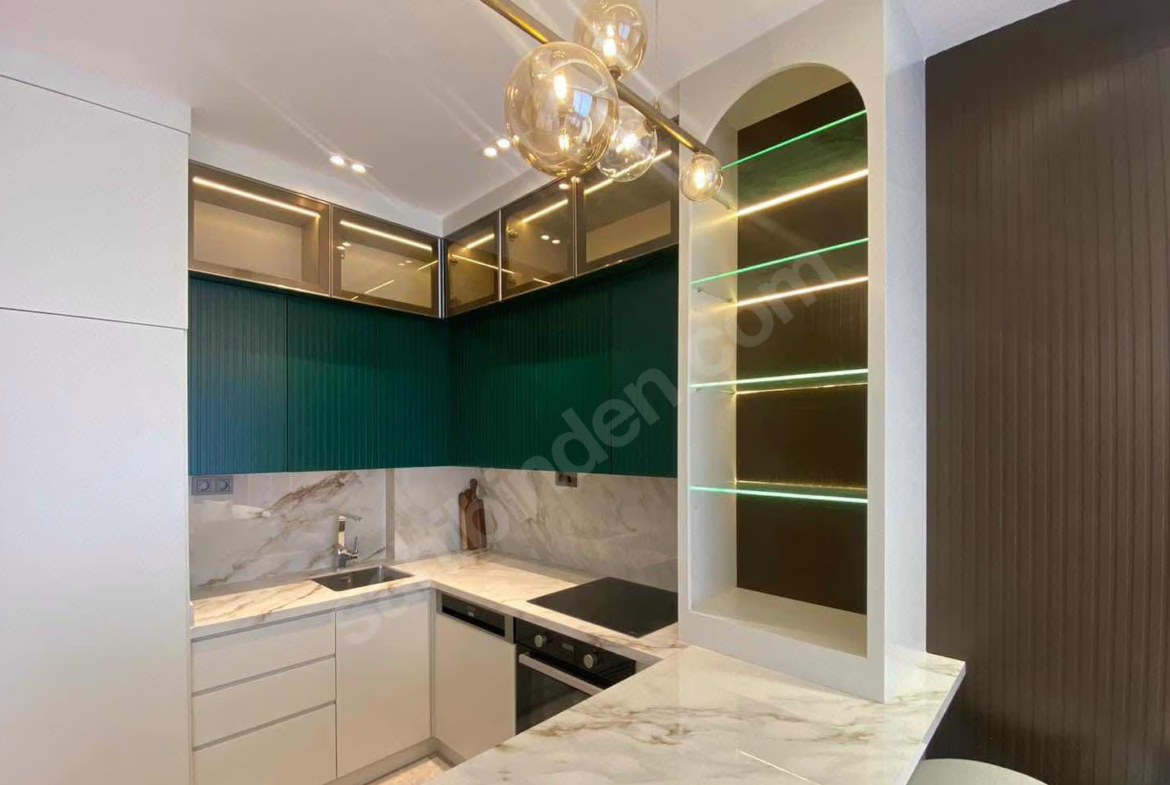 Mersin Mezitli Deniz Mahallesi 1+1 70 m² Doğalgaz Kombili Satılık Daire