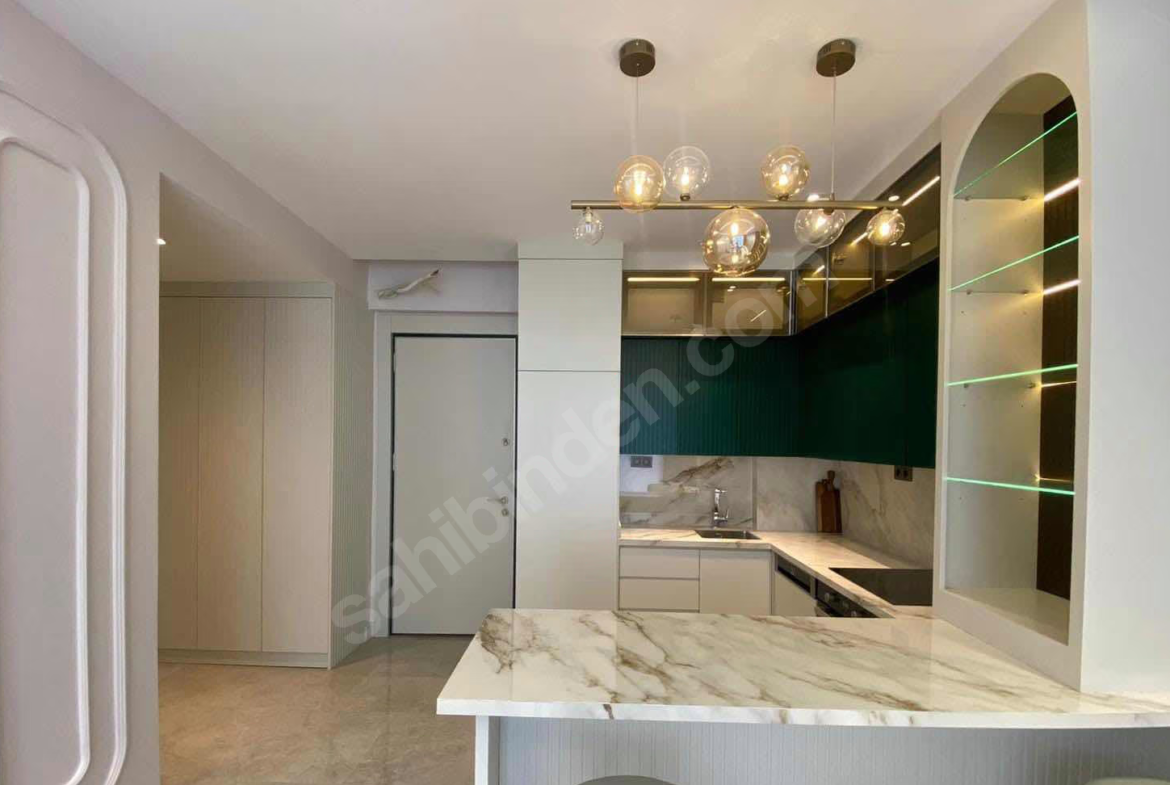 Mersin Mezitli Deniz Mahallesi 1+1 70 m² Doğalgaz Kombili Satılık Daire