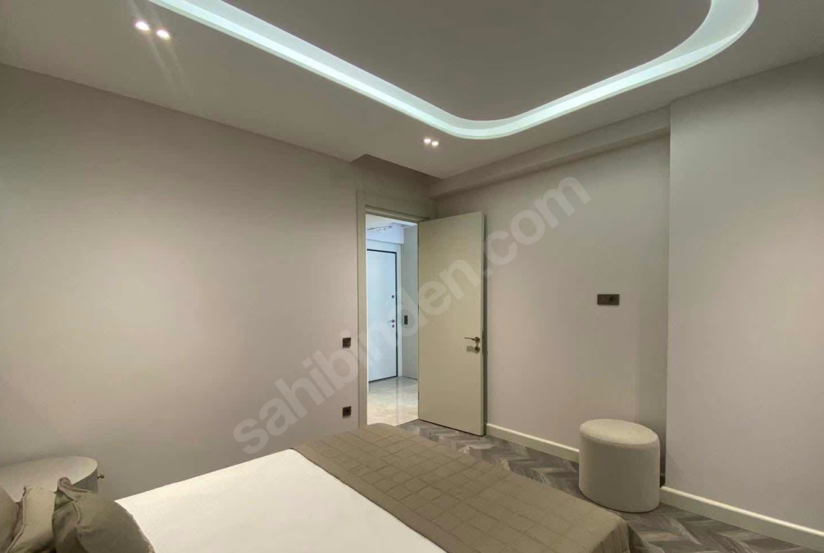 Mersin Mezitli Deniz Mahallesi 1+1 70 m² Doğalgaz Kombili Satılık Daire