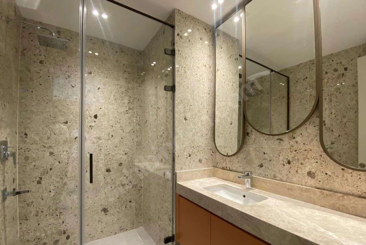 Mersin Mezitli Deniz Mahallesi 1+1 70 m² Doğalgaz Kombili Satılık Daire