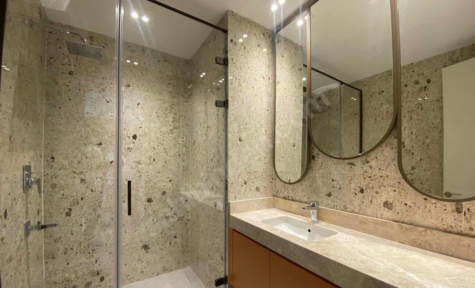 Mersin Mezitli Deniz Mahallesi 1+1 70 m² Doğalgaz Kombili Satılık Daire