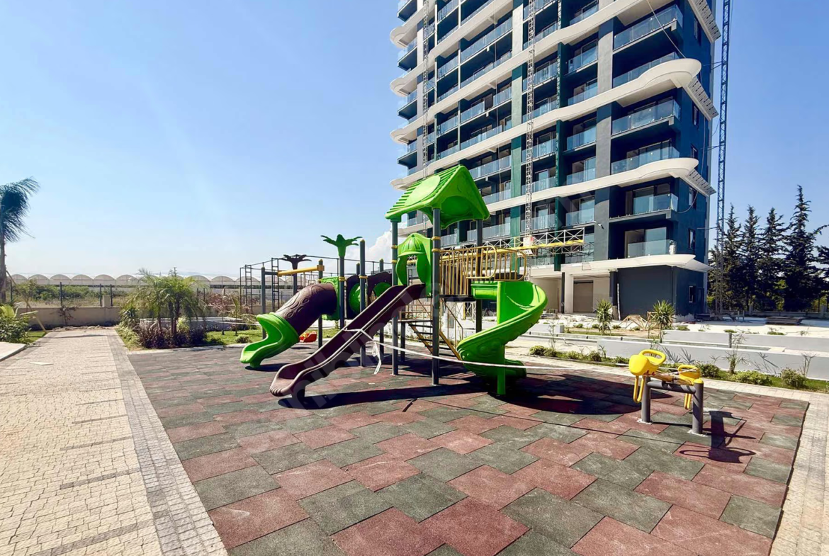 Mersin Mezitli Deniz Mahallesi 1+1 70 m² Doğalgaz Kombili Satılık Daire