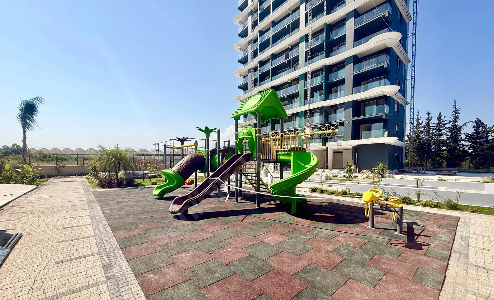 Mersin Mezitli Deniz Mahallesi 1+1 70 m² Doğalgaz Kombili Satılık Daire