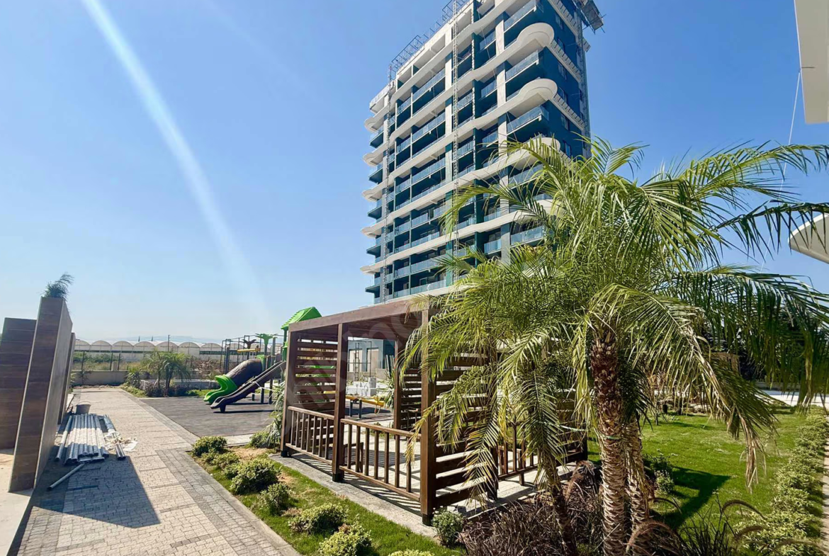 Mersin Mezitli Deniz Mahallesi 1+1 70 m² Doğalgaz Kombili Satılık Daire