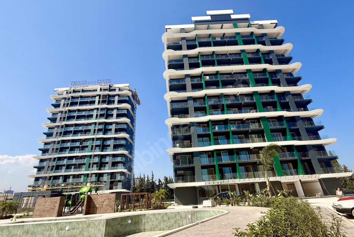 Mersin Mezitli Deniz Mahallesi 1+1 70 m² Doğalgaz Kombili Satılık Daire