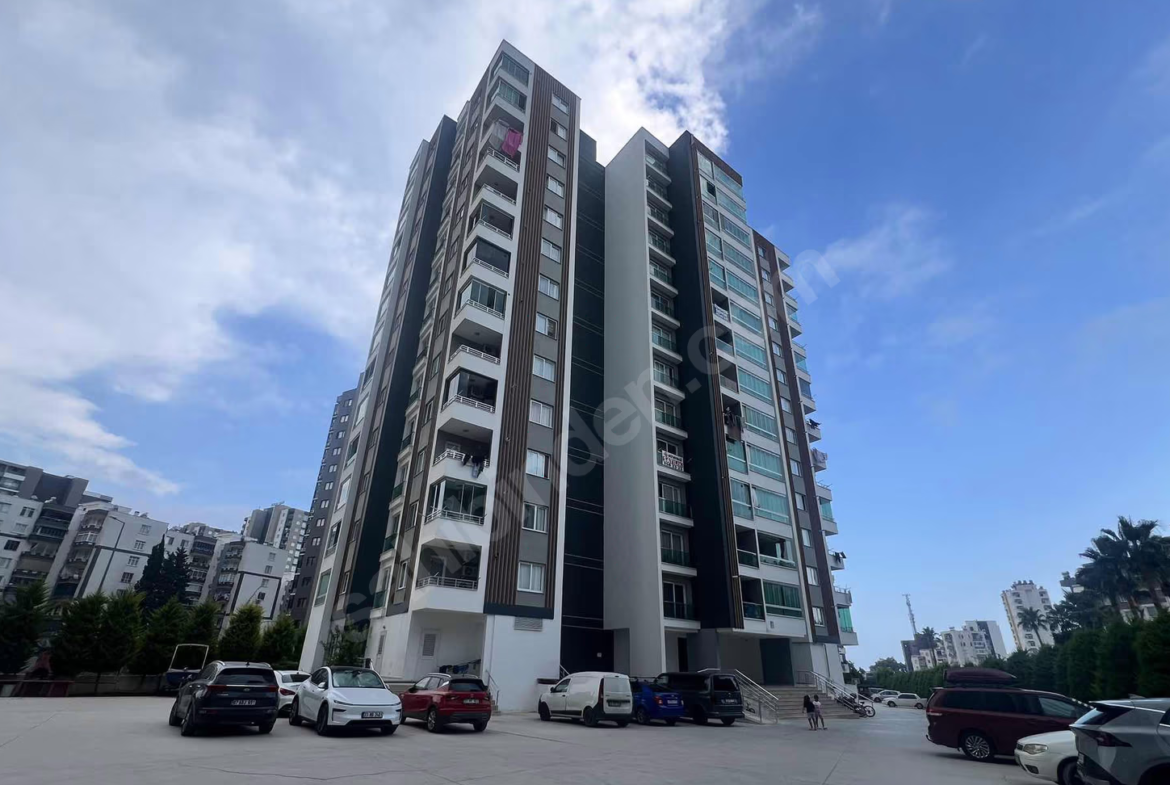Mersin Mezitli Deniz Mahallesi 2+1 100 m² Klima Kiralık Daire