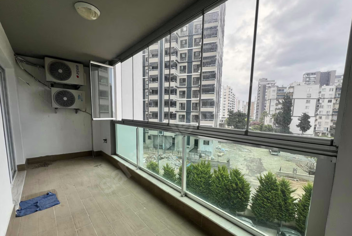 Mersin Mezitli Deniz Mahallesi 2+1 100 m² Klima Kiralık Daire