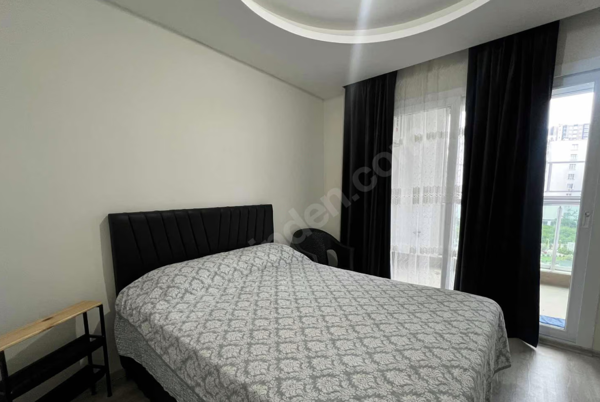 Mersin Mezitli Deniz Mahallesi 2+1 100 m² Klima Kiralık Daire