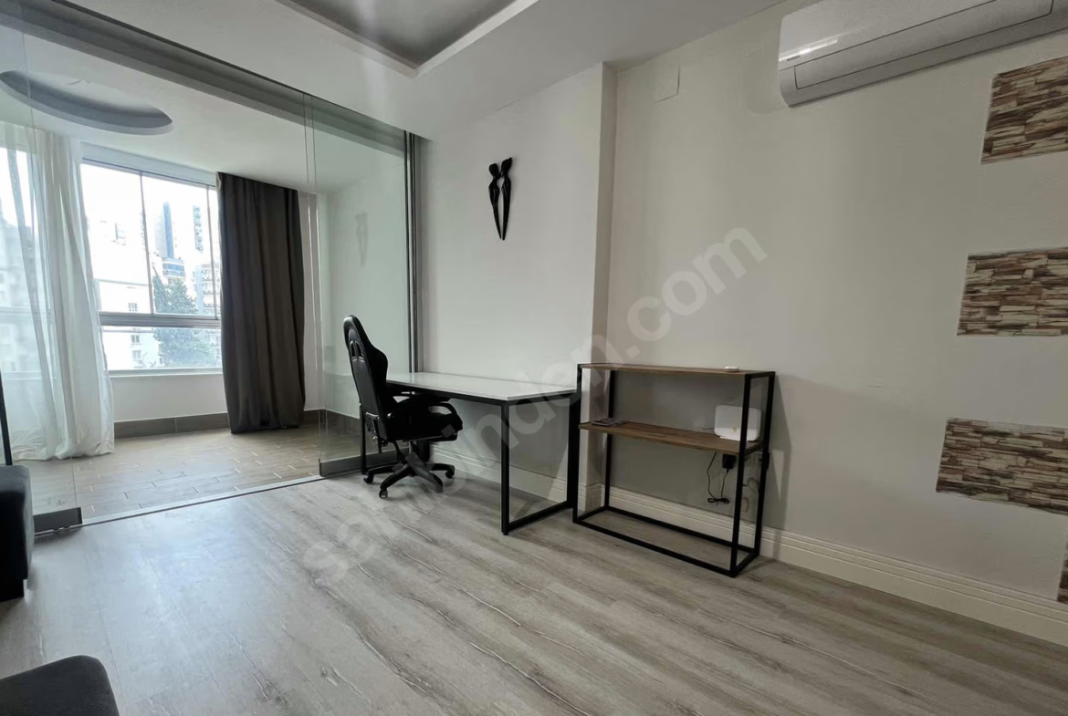 Mersin Mezitli Deniz Mahallesi 2+1 100 m² Klima Kiralık Daire